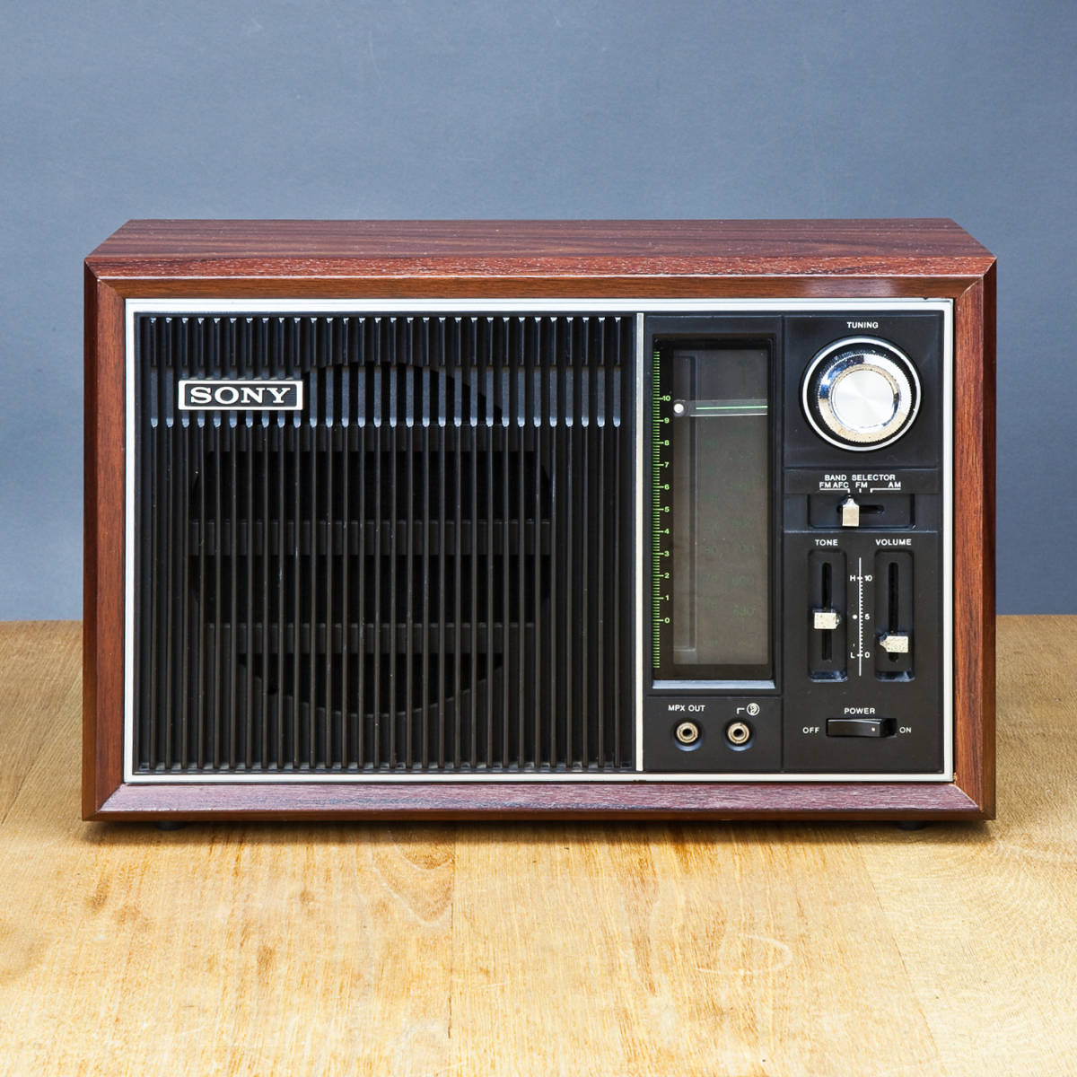 SONY TFM9510 AM/FM 收音机 Lark Club