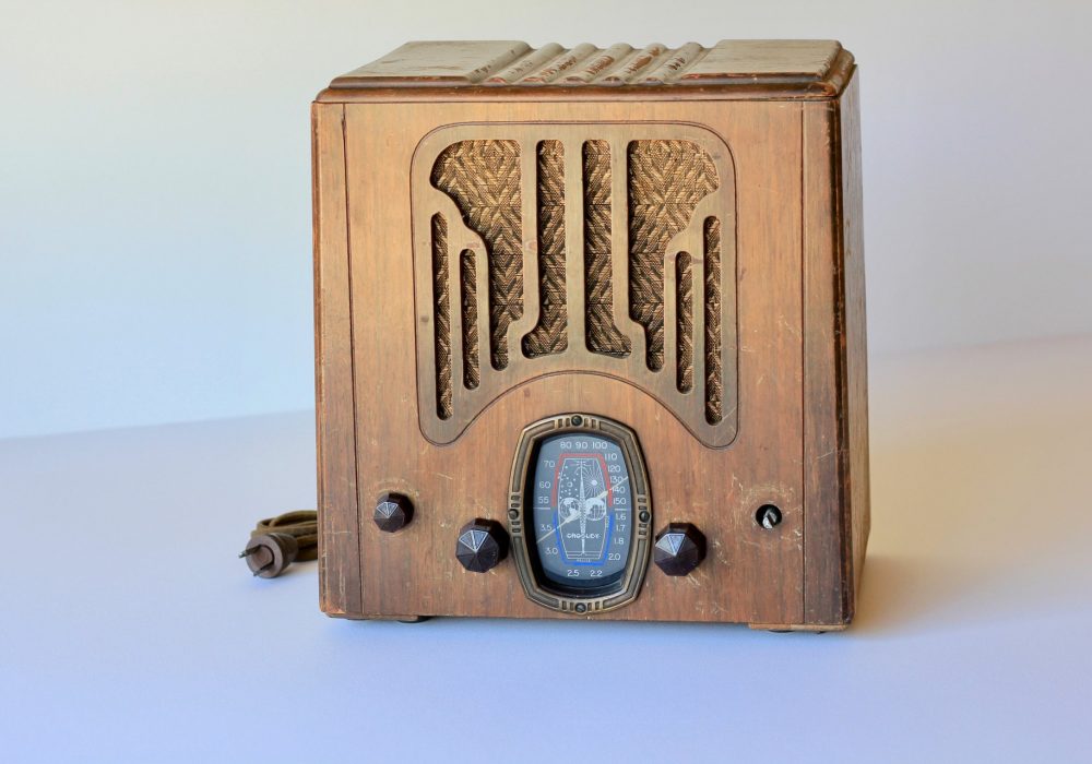 Crosley Tombstone Radio 古董收音机