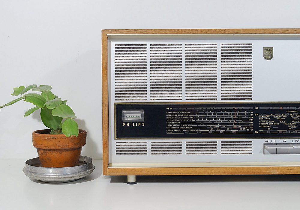 Philips Pallas Transistor Radio 1967 4 Band 收音机