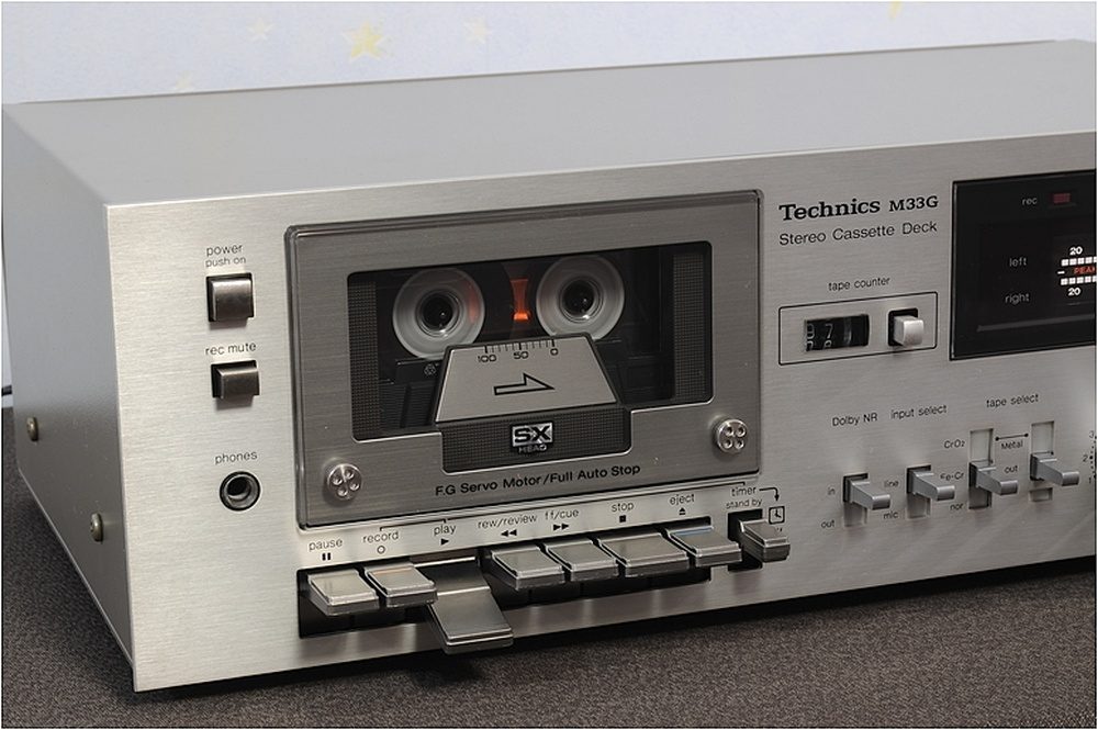 Technics RS-M33G 卡座