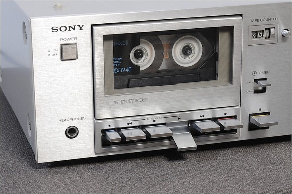 SONY TC-U40 卡座