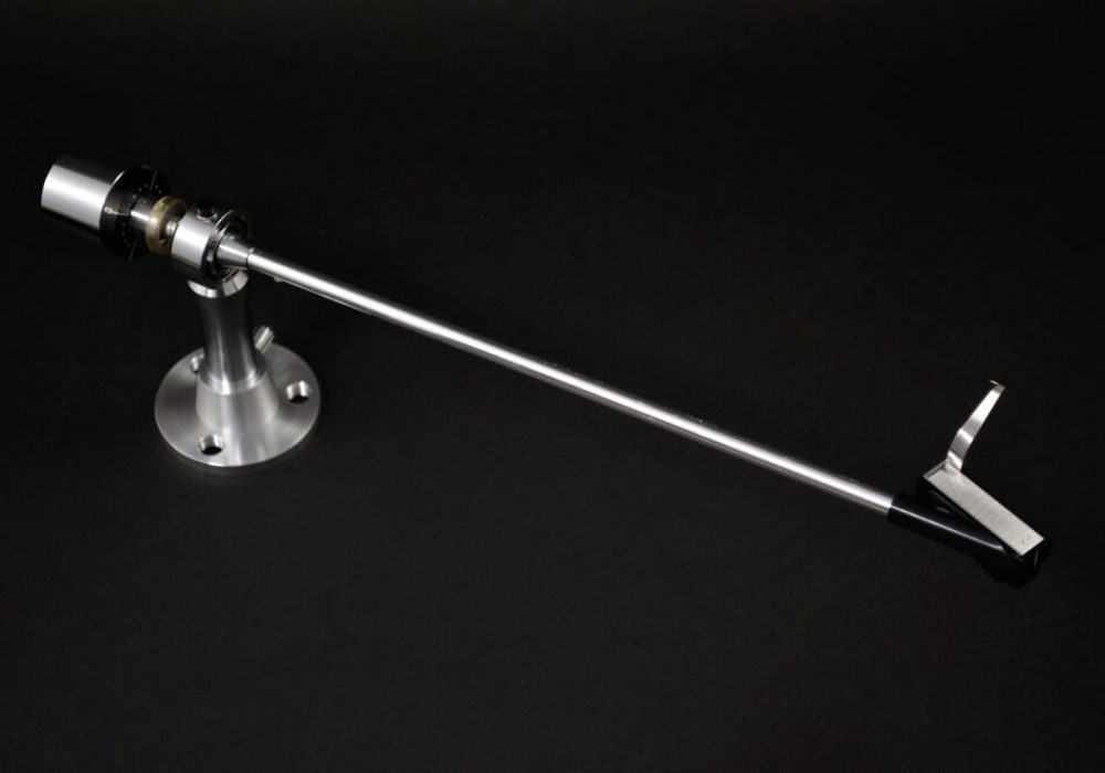 Grace Σ-709F Straight Tonearm Arm **Built-in Cartridge is F-8F or equivalent**