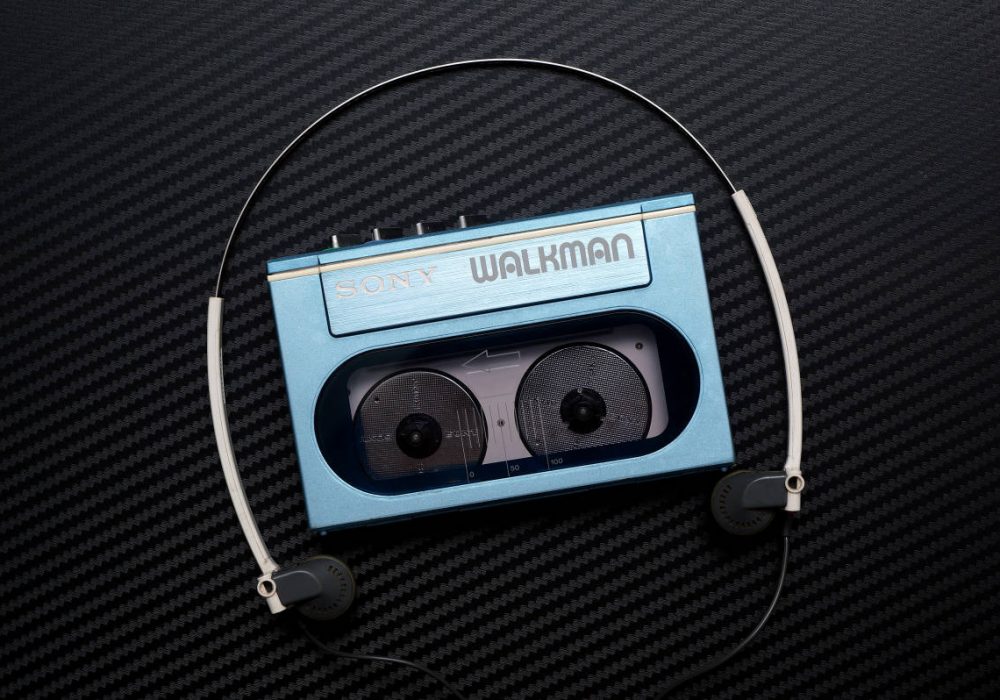 SONY WM-20 WALKMAN 磁带随身听 + MDR-W30L 头戴式耳机