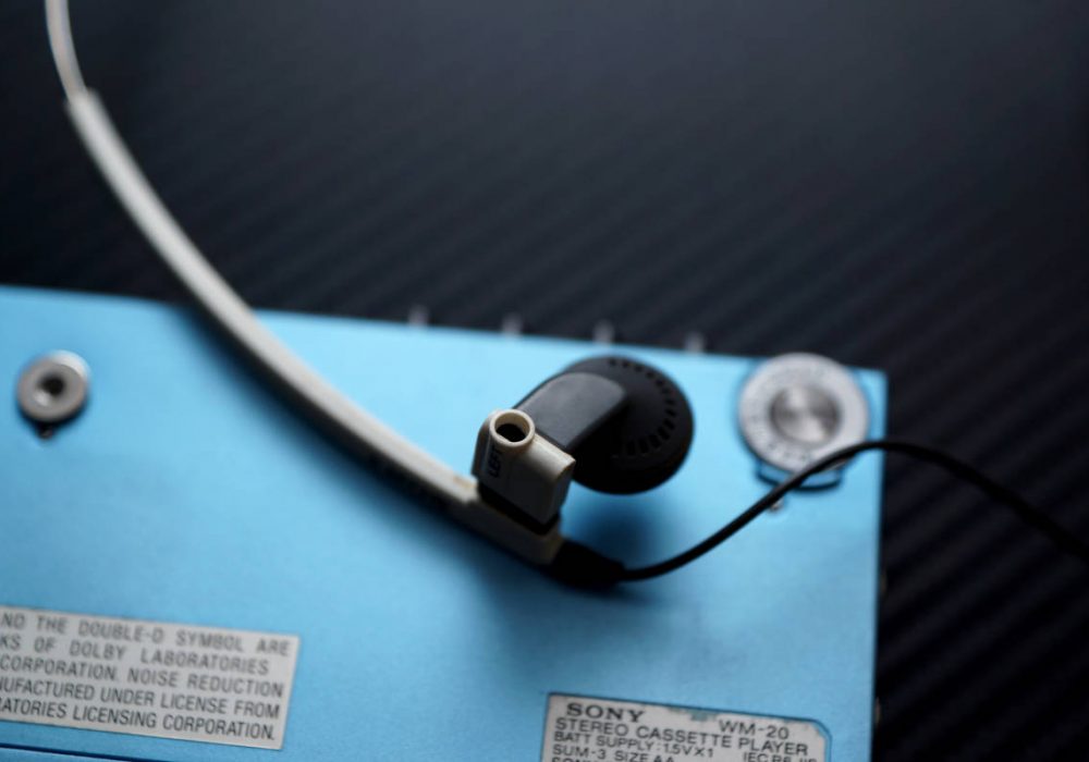 SONY WM-20 WALKMAN 磁带随身听 + MDR-W30L 头戴式耳机