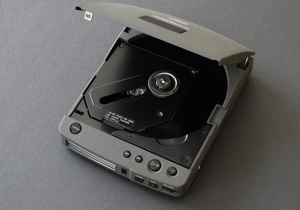 天龙 DENON DCP-150 Discman CD随身听