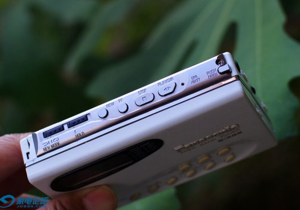 Panasonic RQ-S55V 磁带随身听