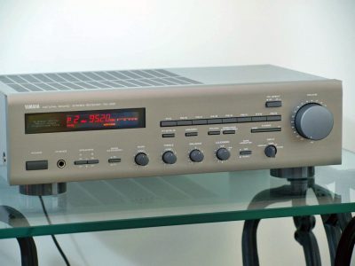 雅马哈 YAMAHA RX-350 FM/AM 收扩机