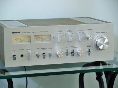 雅马哈 YAMAHA CA-810 功率放大器