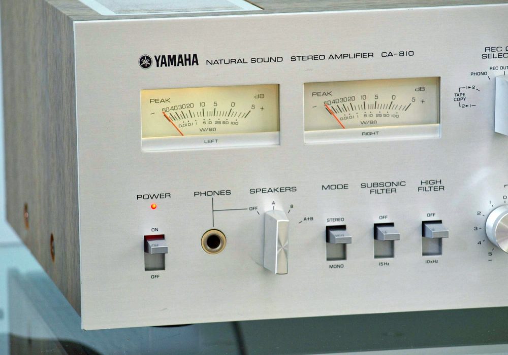 雅马哈 YAMAHA CA-810 功率放大器