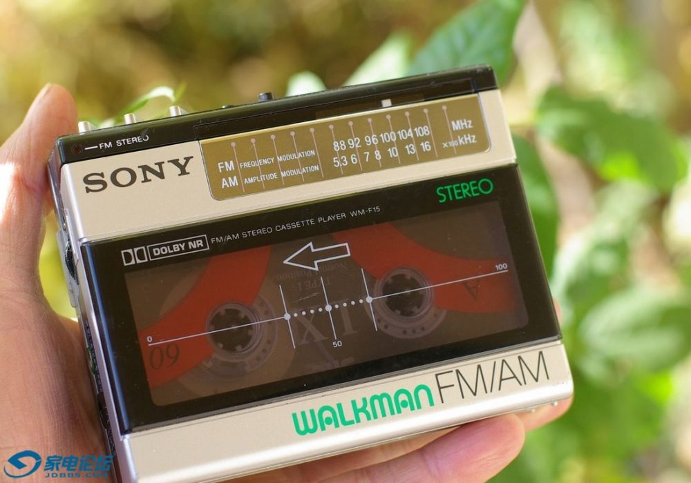 索尼 SONY WM-F15 Walkman 磁带随身听