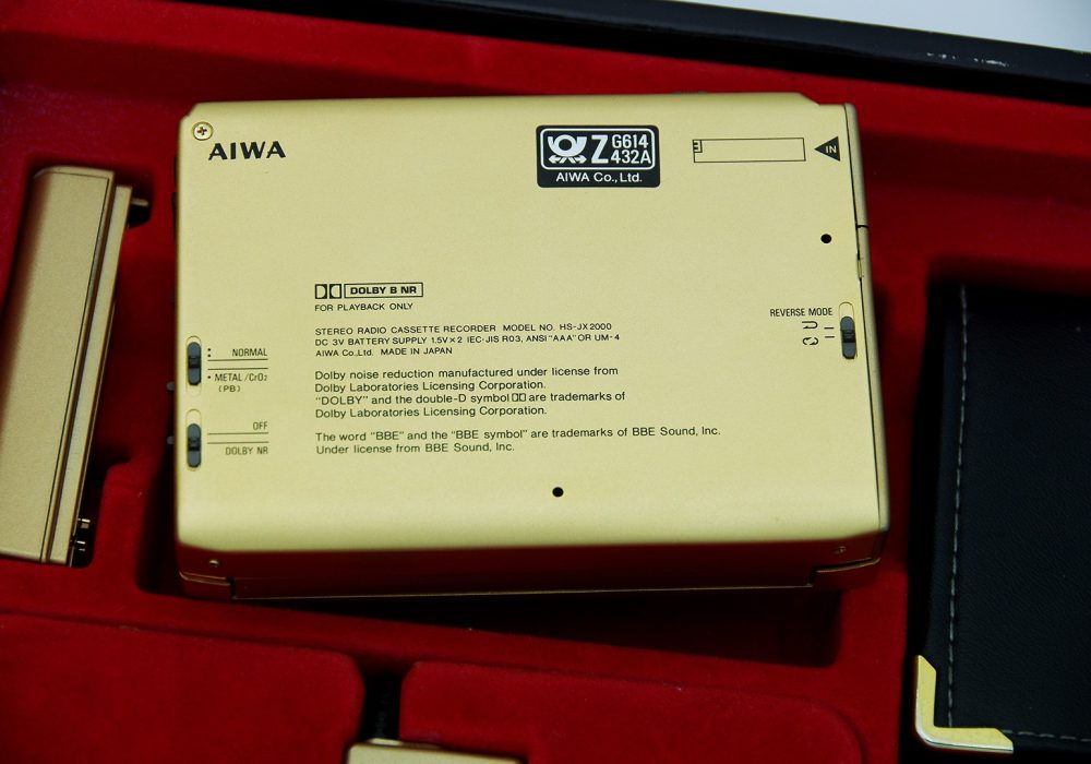 爱华 AIWA HS-JX2000 磁带随身听