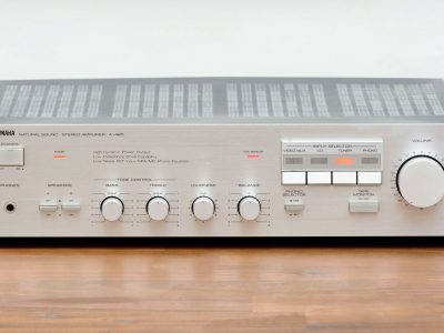 雅马哈 YAMAHA A-420 功率放大器