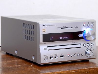 ONKYO X-NFR7TX CD/SD/Bluetooth/USB 桌面音响主机