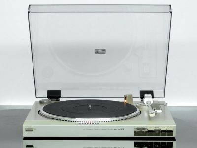 AIWA AP-D60 黑胶唱机