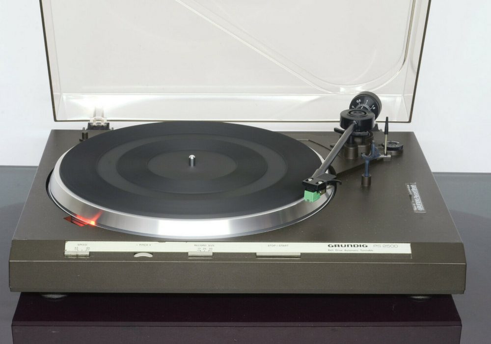 GRUNDIG PS-2500 黑胶唱机