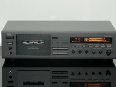 雅马哈 YAMAHA KX-930RS 卡座