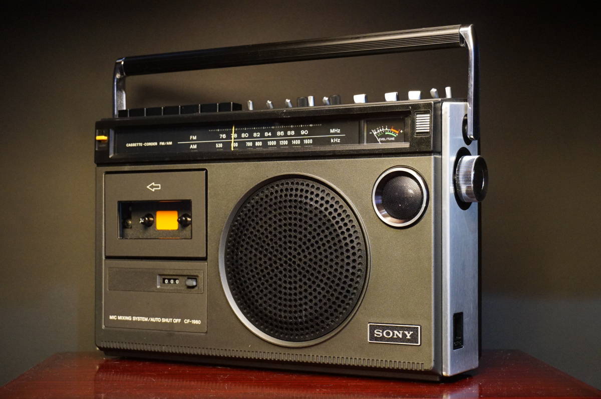 Sony Cf 1980 单卡收录机 Lark Club Sony Cf 1980 单卡收录机 Lark Club