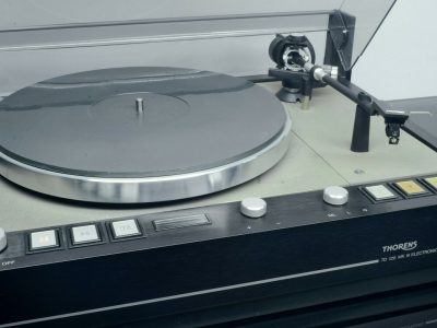 多能士 Thorens TD-126 MKIII 黑胶唱机