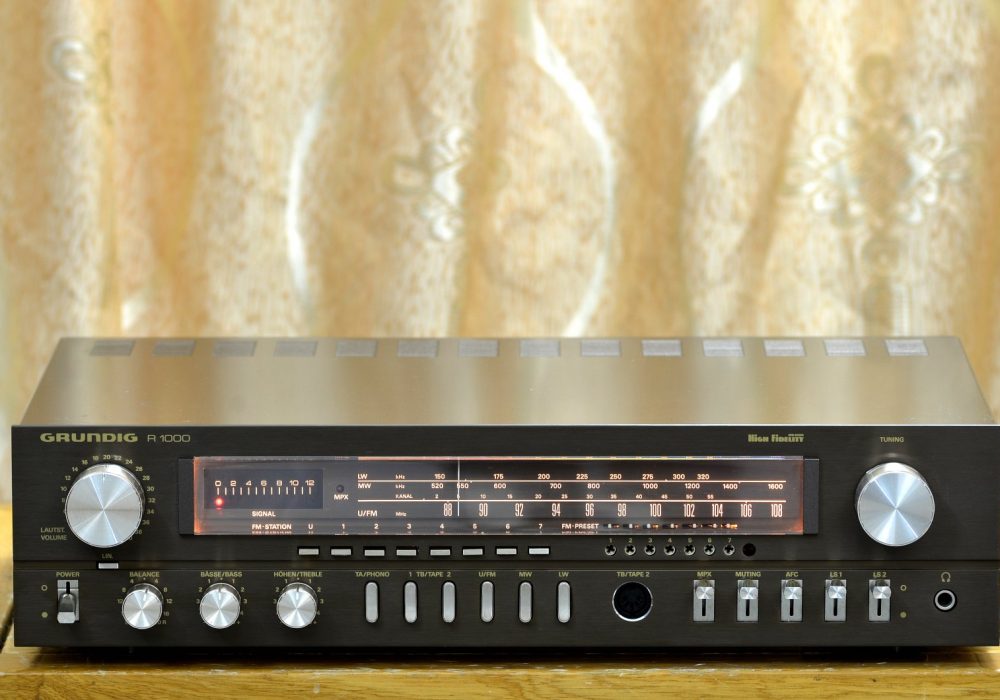 根德 GRUNDIG R-1000 收扩机