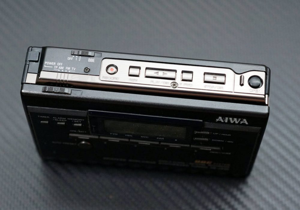AIWA HS-JX50 磁带随身听