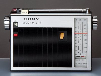 SONY TMF-110F FM/SW/MM 12 TRANSISTOR 收音机