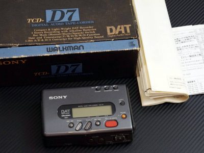 SONY TCD-D7 DAT随身听