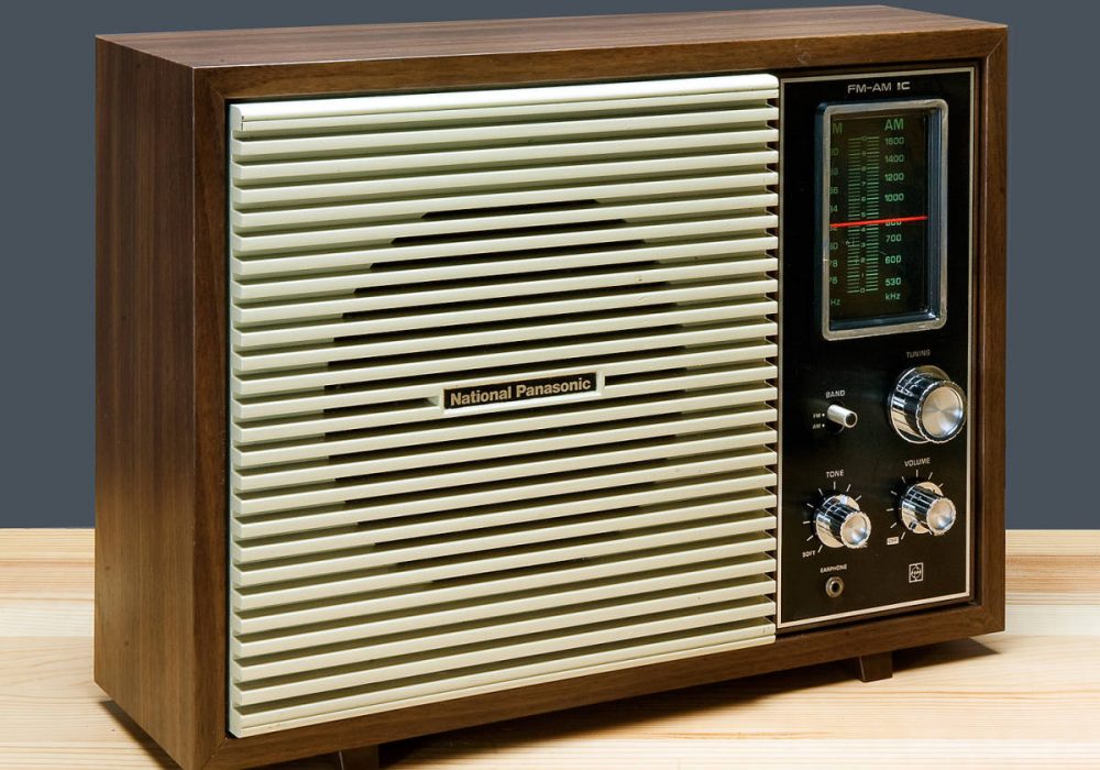 National Panasonic RE-780 FM/AM 收音机