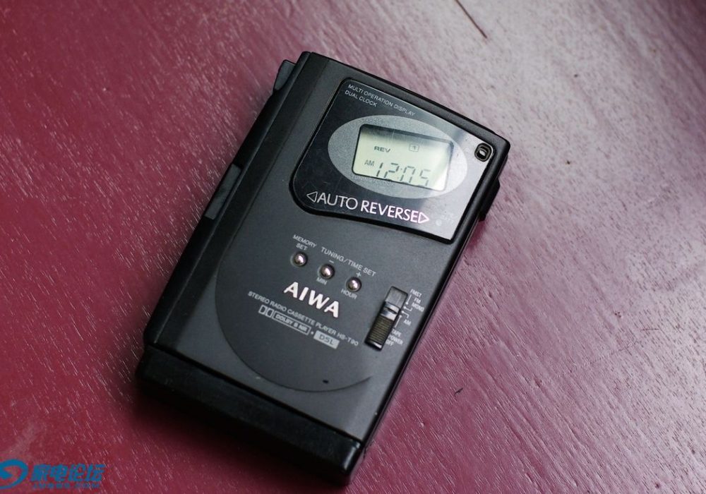 AIWA HS-T90 磁带随身听