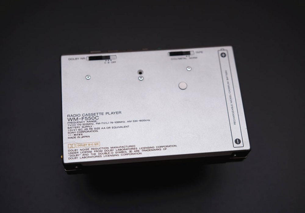 SONY WM-F550C WALKMAN 磁带随身听