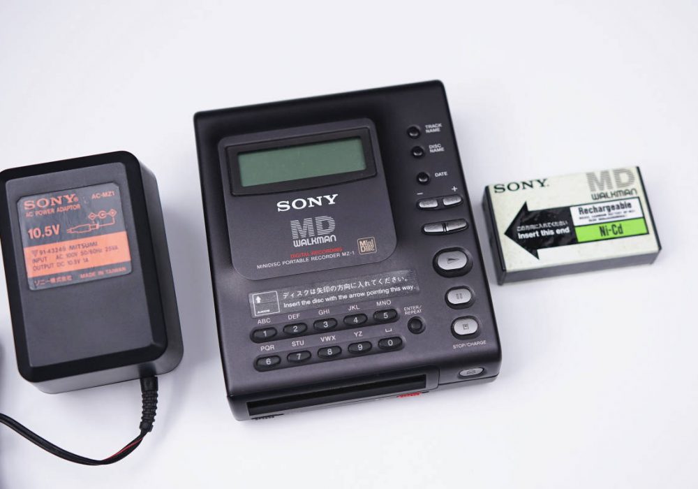 SONY MZ-1 MD WALKMAN