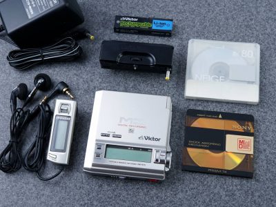 Victor JVC ビクター ポータブルMDプレイヤー XM-R70-S