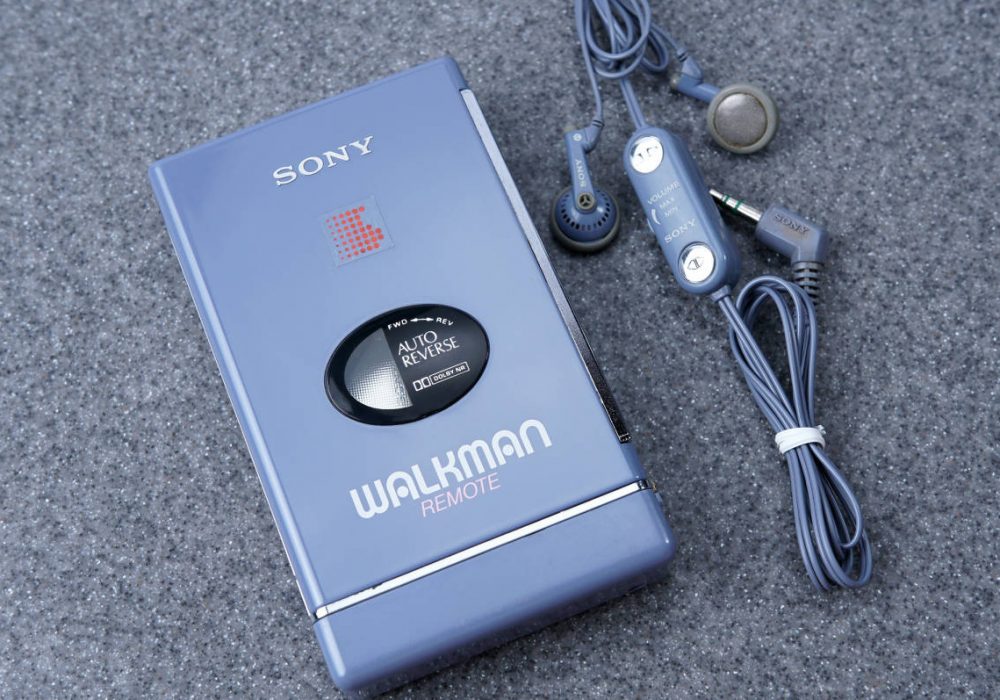 SONY ウォークマン　WM-109 ジャンク品専用ケース付きWM-109(W)