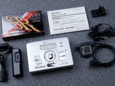 ★新品同様★ SONY ソニー WALKMAN ポータブルカセットプレイヤー WM-RX822 シルバー