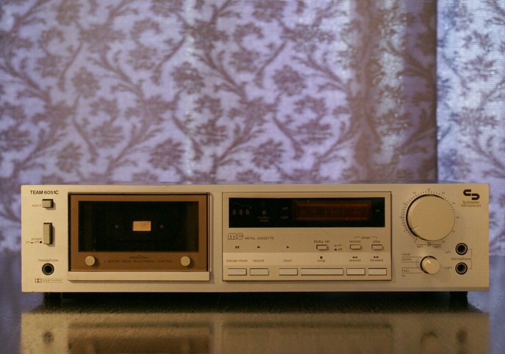 Schneider Team 6051C 卡座 (DENON DR-220)