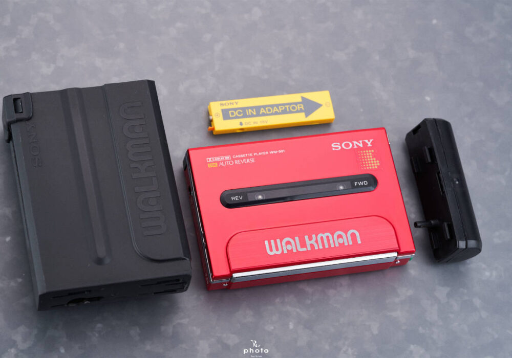 未使用・動作 索尼 SONY 索尼 WALKMAN 名機 高音質モデル リールギア割れ改善済 磁带随身听 WM-501 RED 整備品