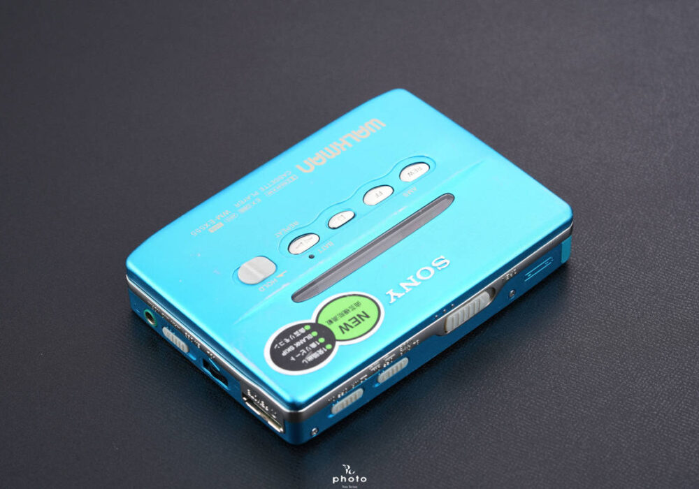 ・動作 索尼 SONY 索尼 WALKMAN 薄型高音質モデル コンデンサー改良済 磁带随身听 WM-EX555 BLUE 整備品